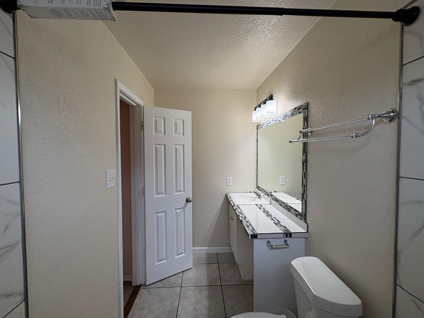 San Antonio House: 4915 Bear Wood