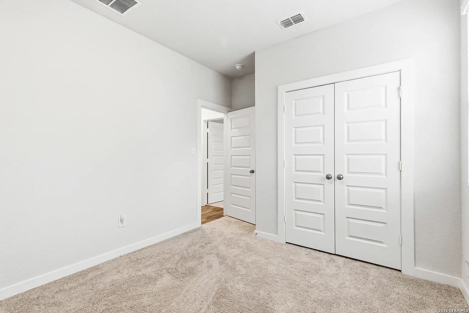 San Antonio House: 5702 Topaz Way
