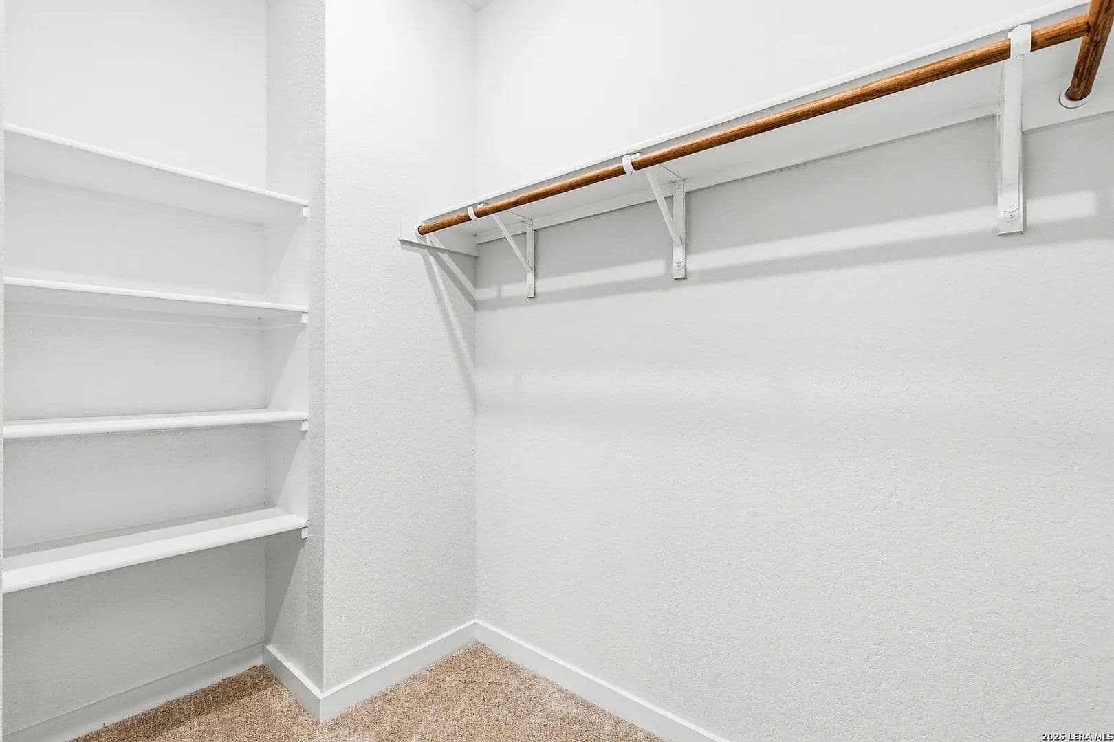 San Antonio House: 5702 Topaz Way