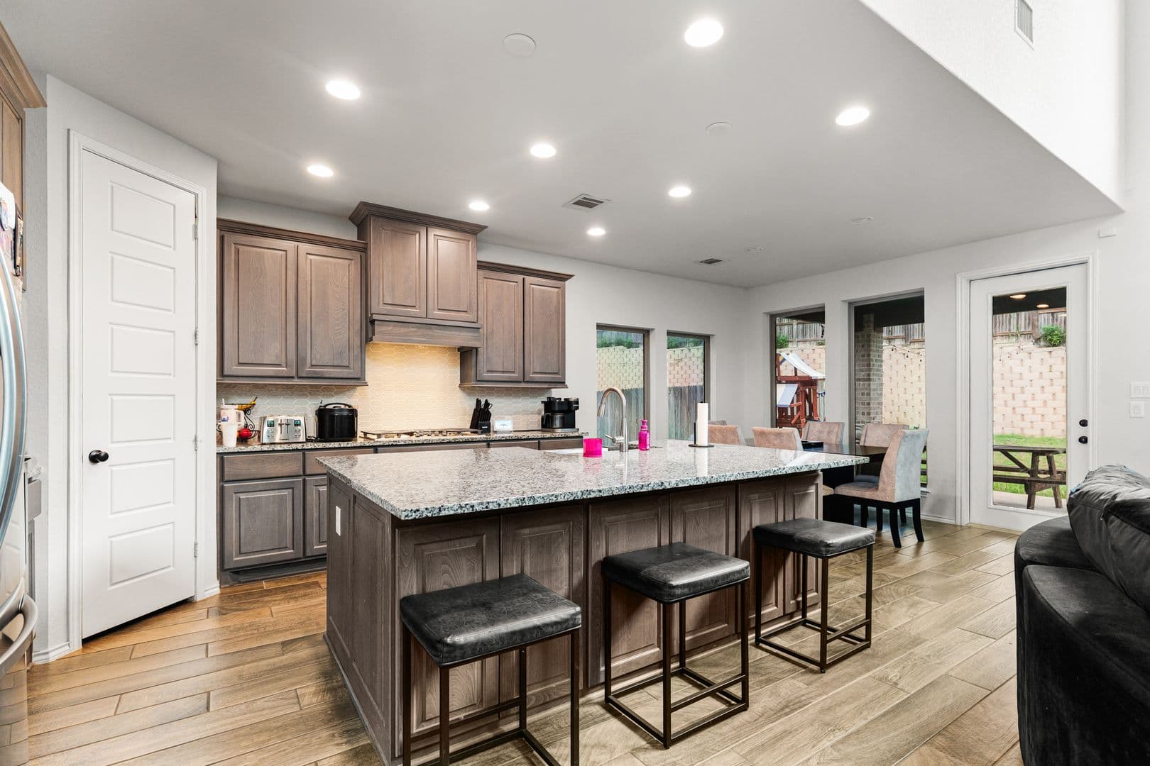 San Antonio House: 2426 Sueno Point
