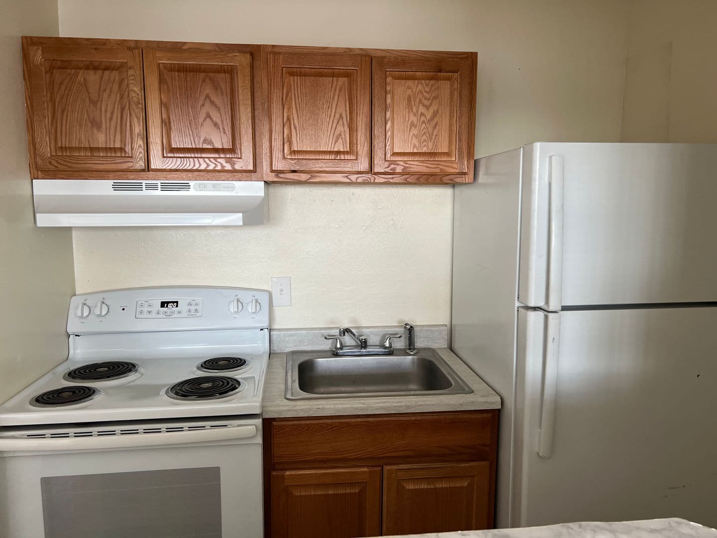 Albuquerque Apartment: 7301 Zuni Rd SE