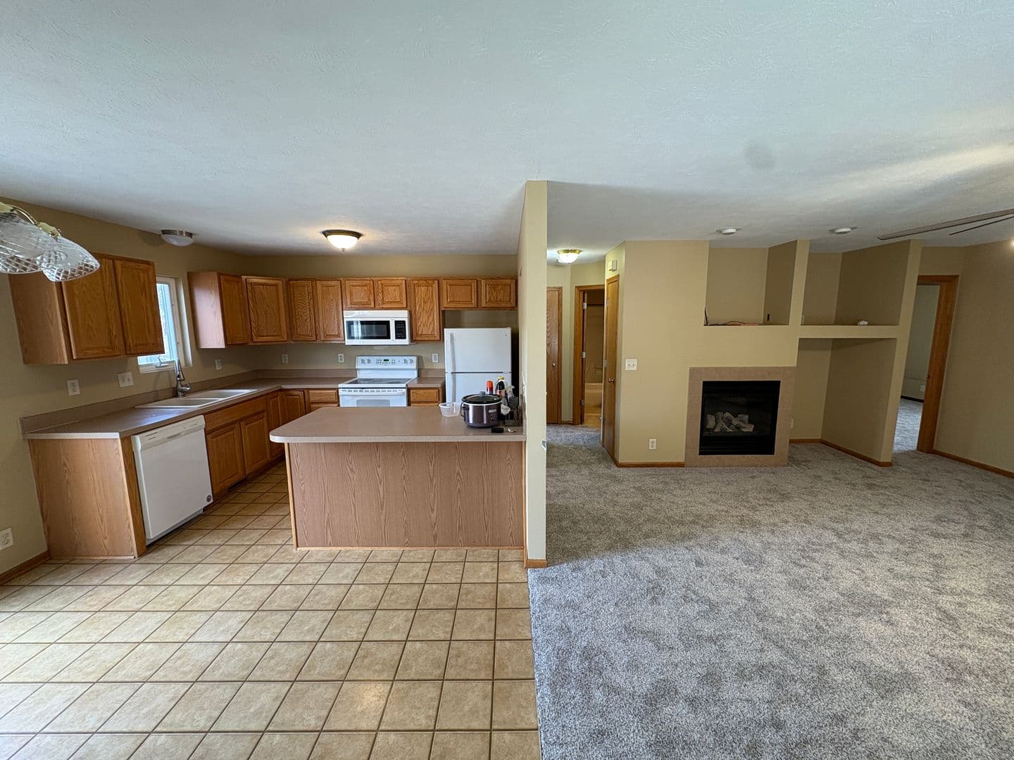 Lincoln Townhome: 6834 Whitewater Lane