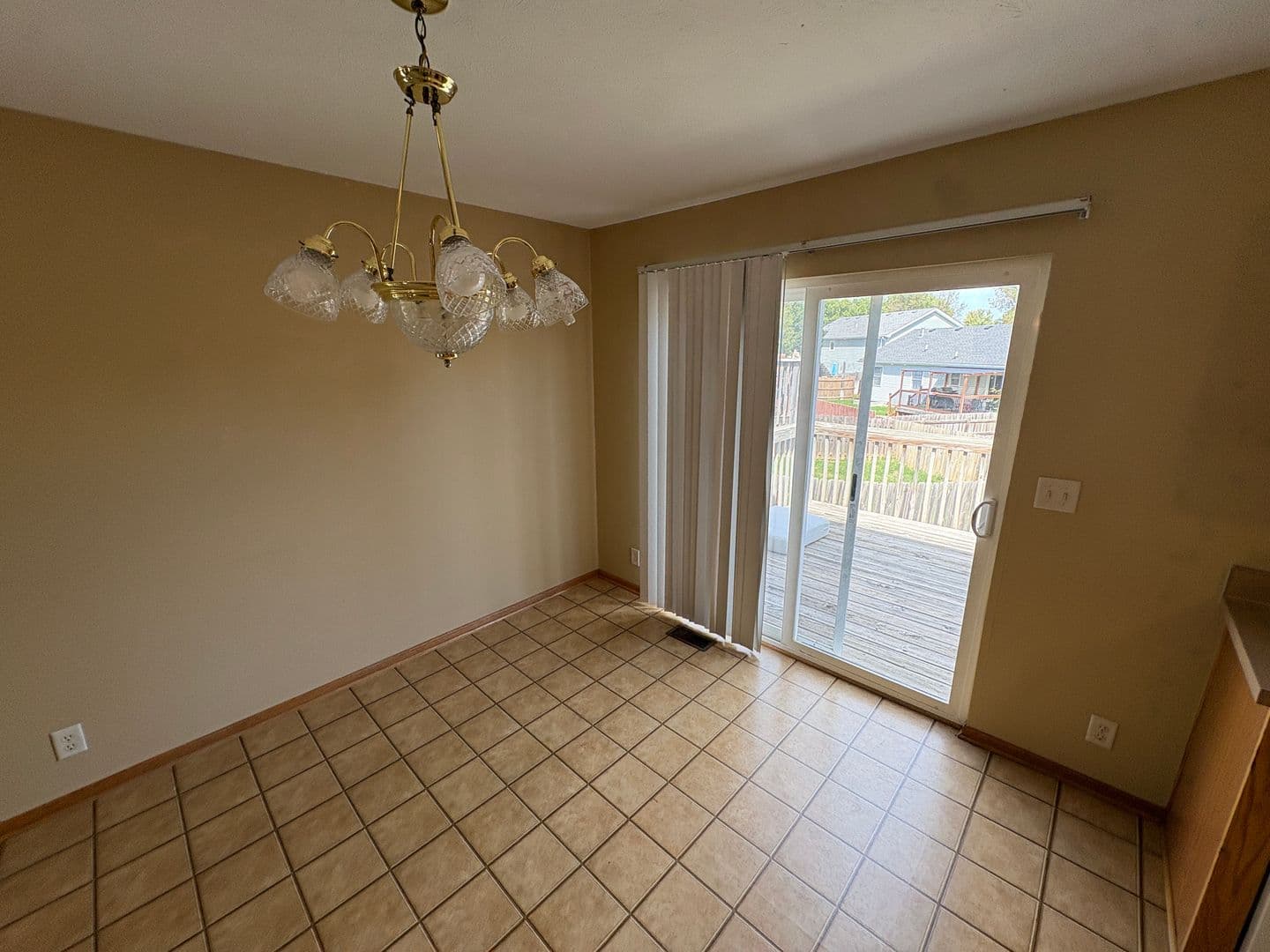Lincoln Townhome: 6834 Whitewater Lane