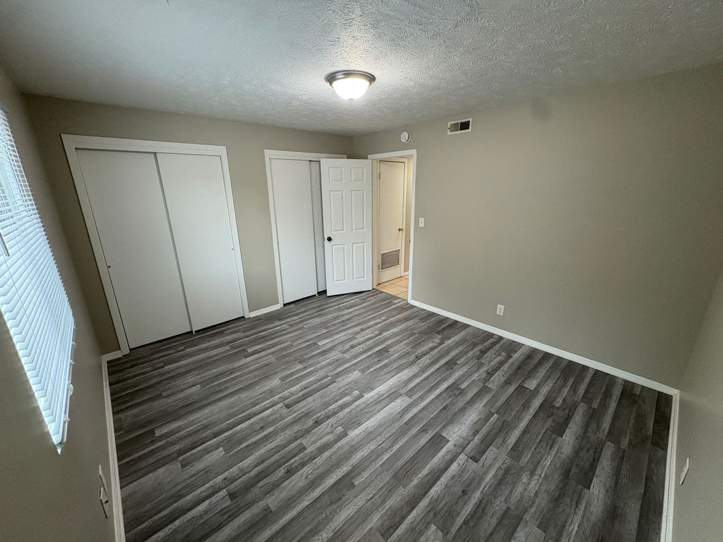 Lincoln Apartment: 2015 J street