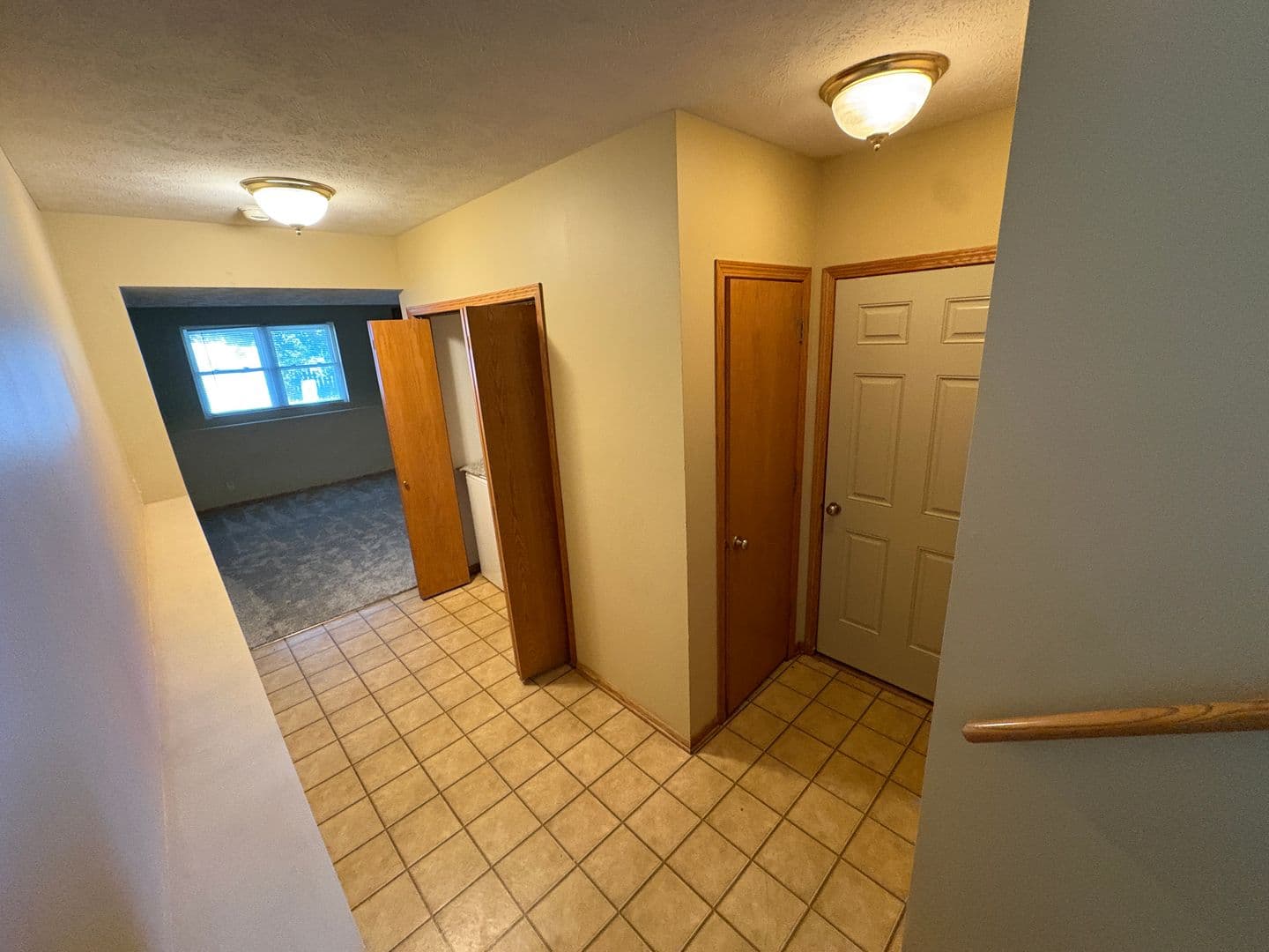 Lincoln Townhome: 6834 Whitewater Lane