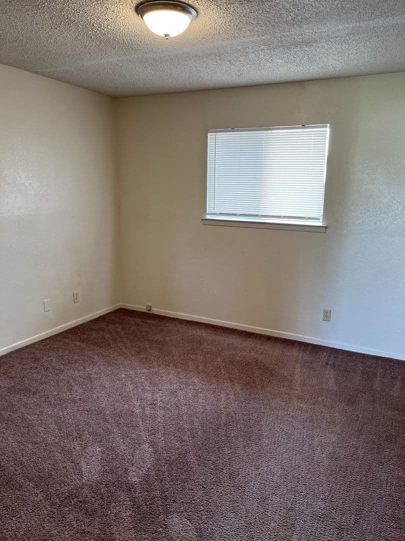 Killeen Apartment: 2902 Lake Road