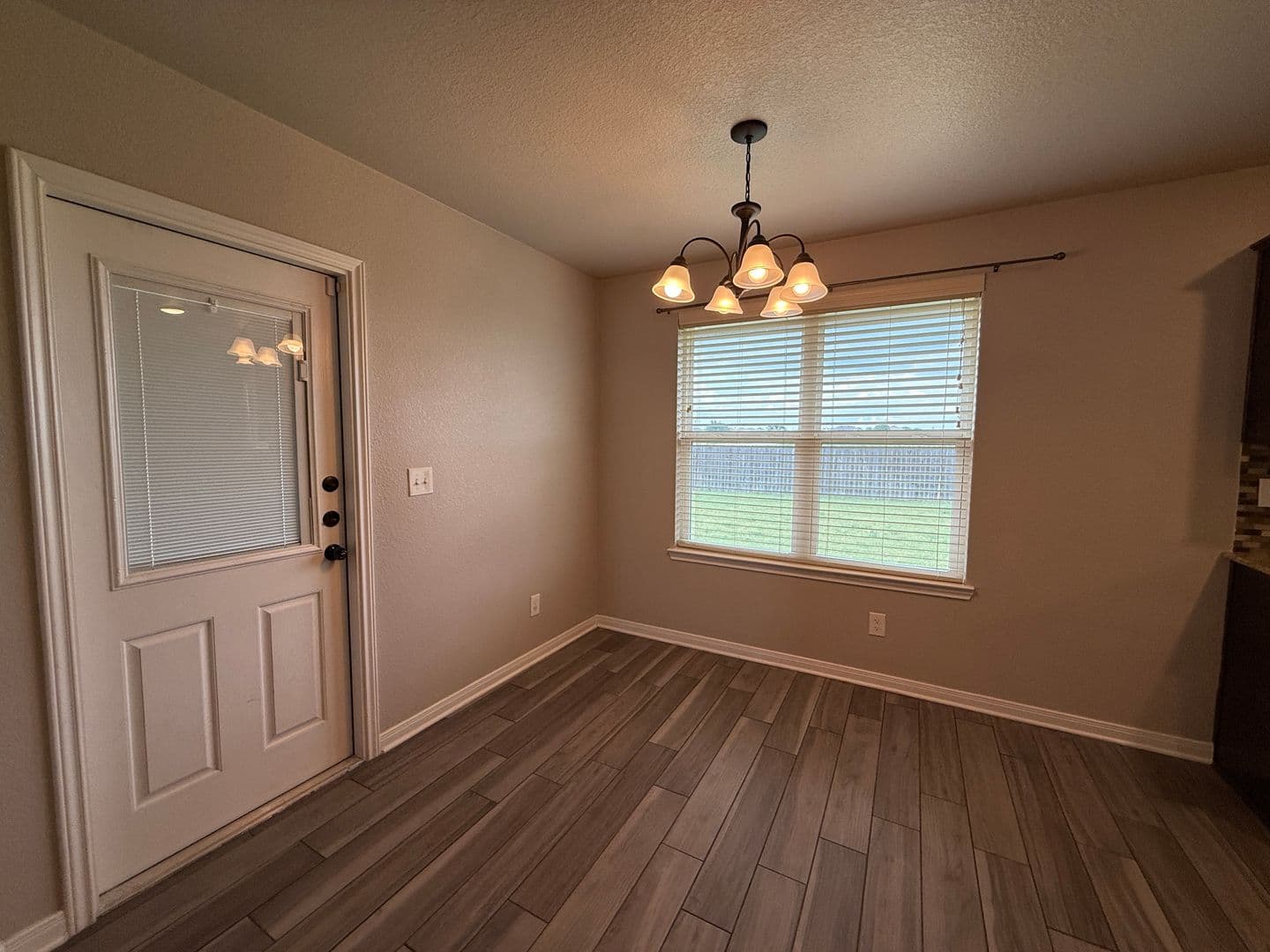 Killeen House: 6009 Cactus Flower Lane
