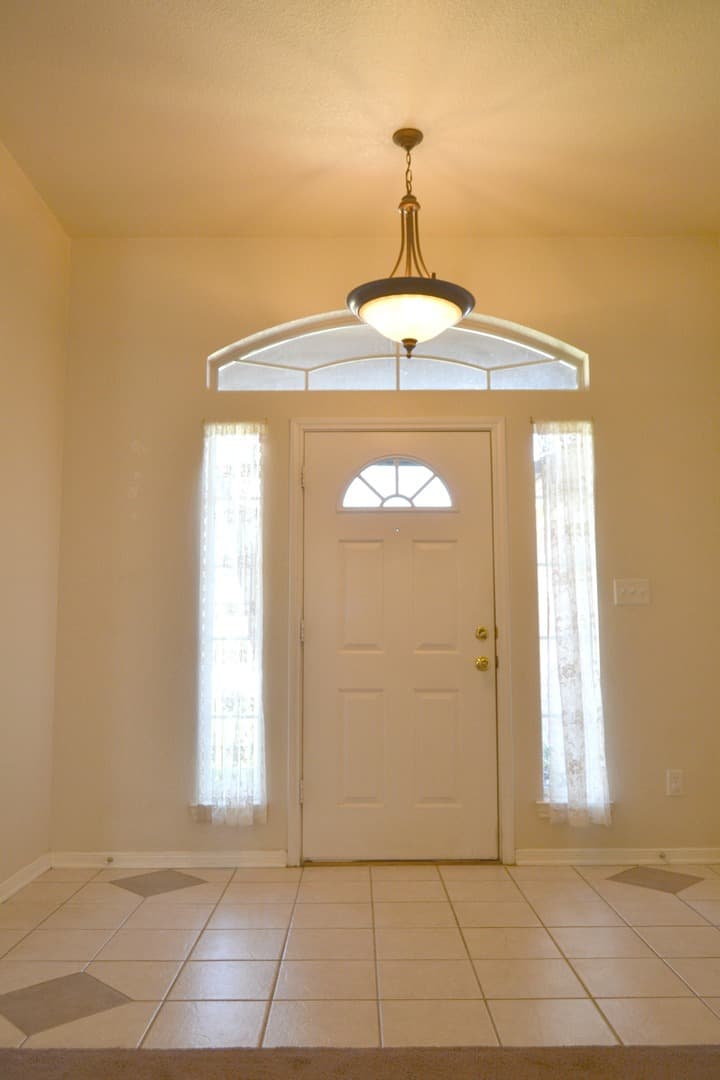 Killeen House: 4606 Michael Drive