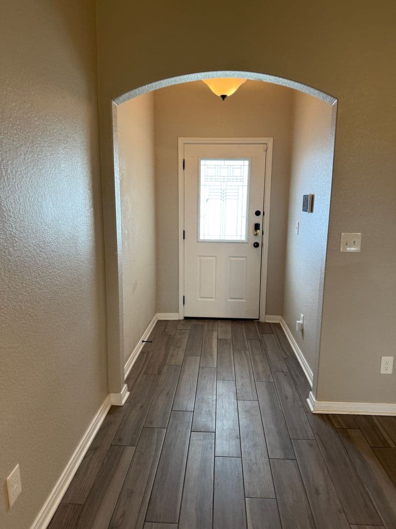 Killeen House: 6009 Cactus Flower Lane