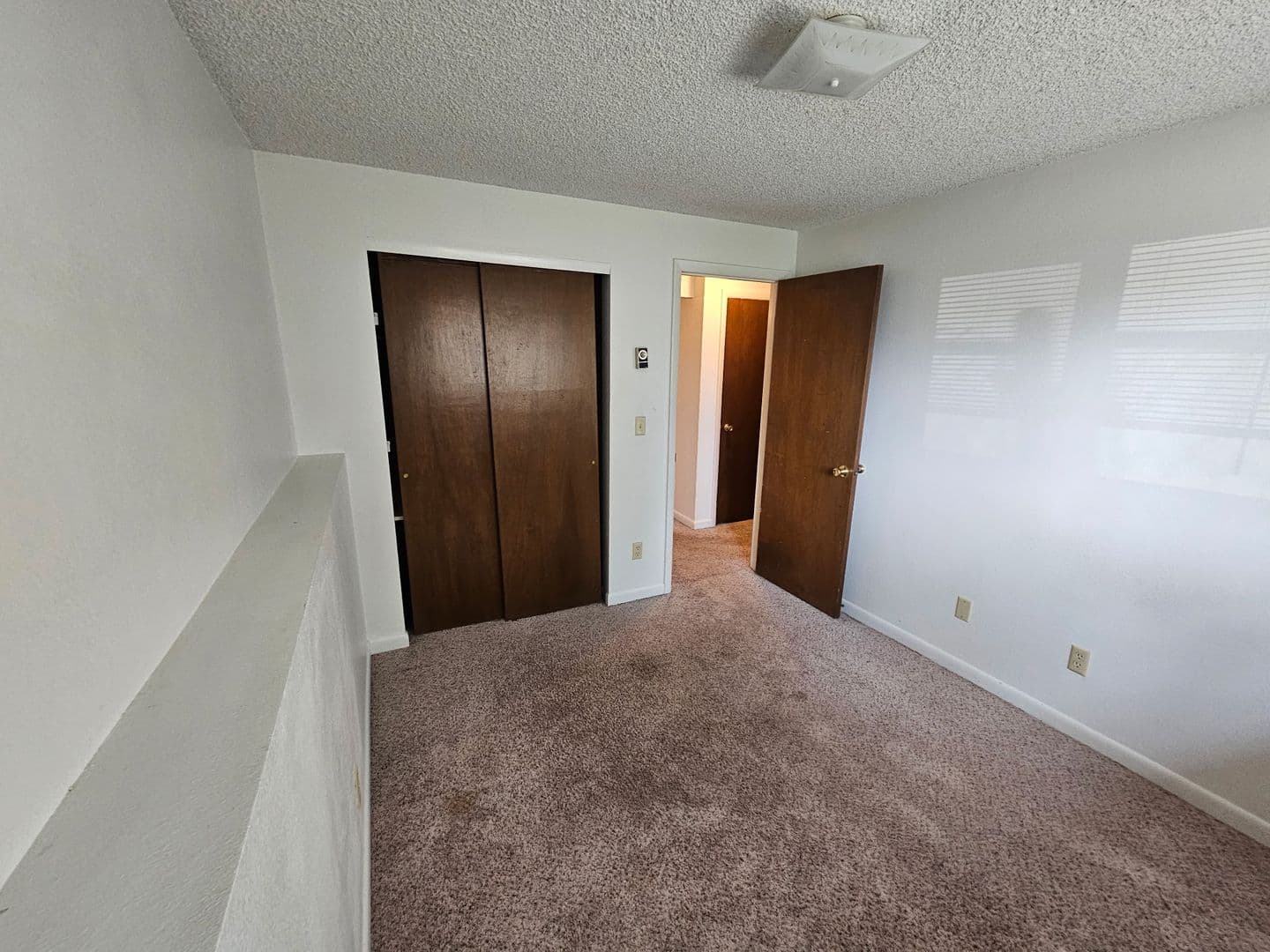 Casper Apartment: 411 S. Jefferson Street