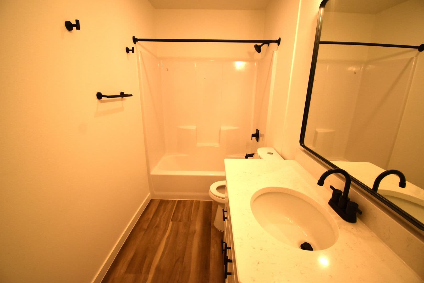 Sweet Home Apartment: 1307 22nd Ave