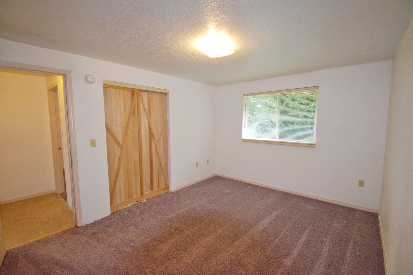 Lebanon Apartment: 125 E Elmore St