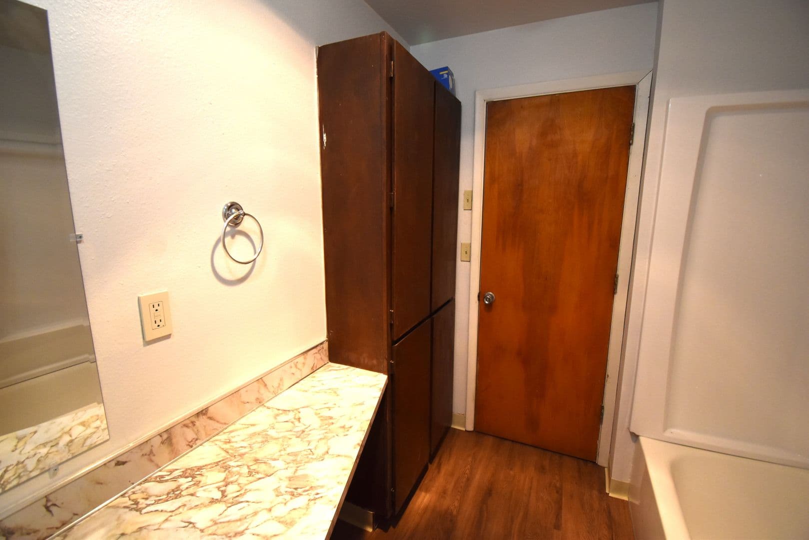 Lebanon Apartment: 52,54,56,62,64,66 Wheeler St.