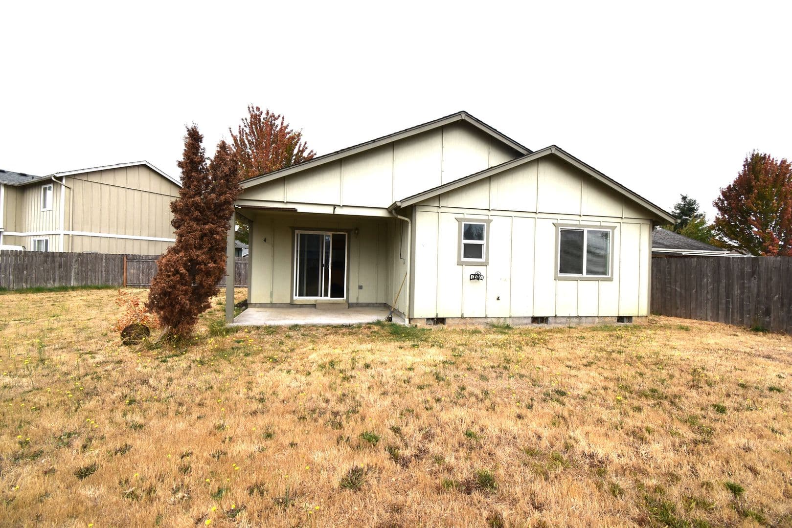 Lebanon House: 1043 Fuji Lane