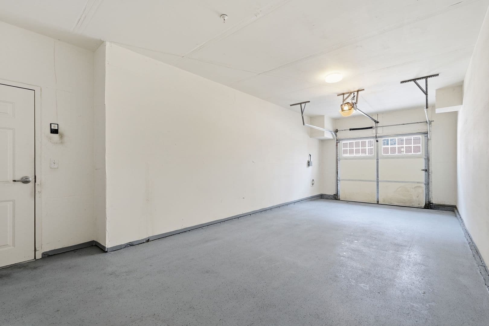 Manassas Condo: 9202 Charleston Drive