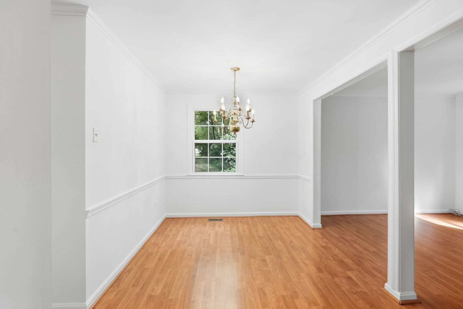 Fairfax House: 2915 Ellenwood Drive