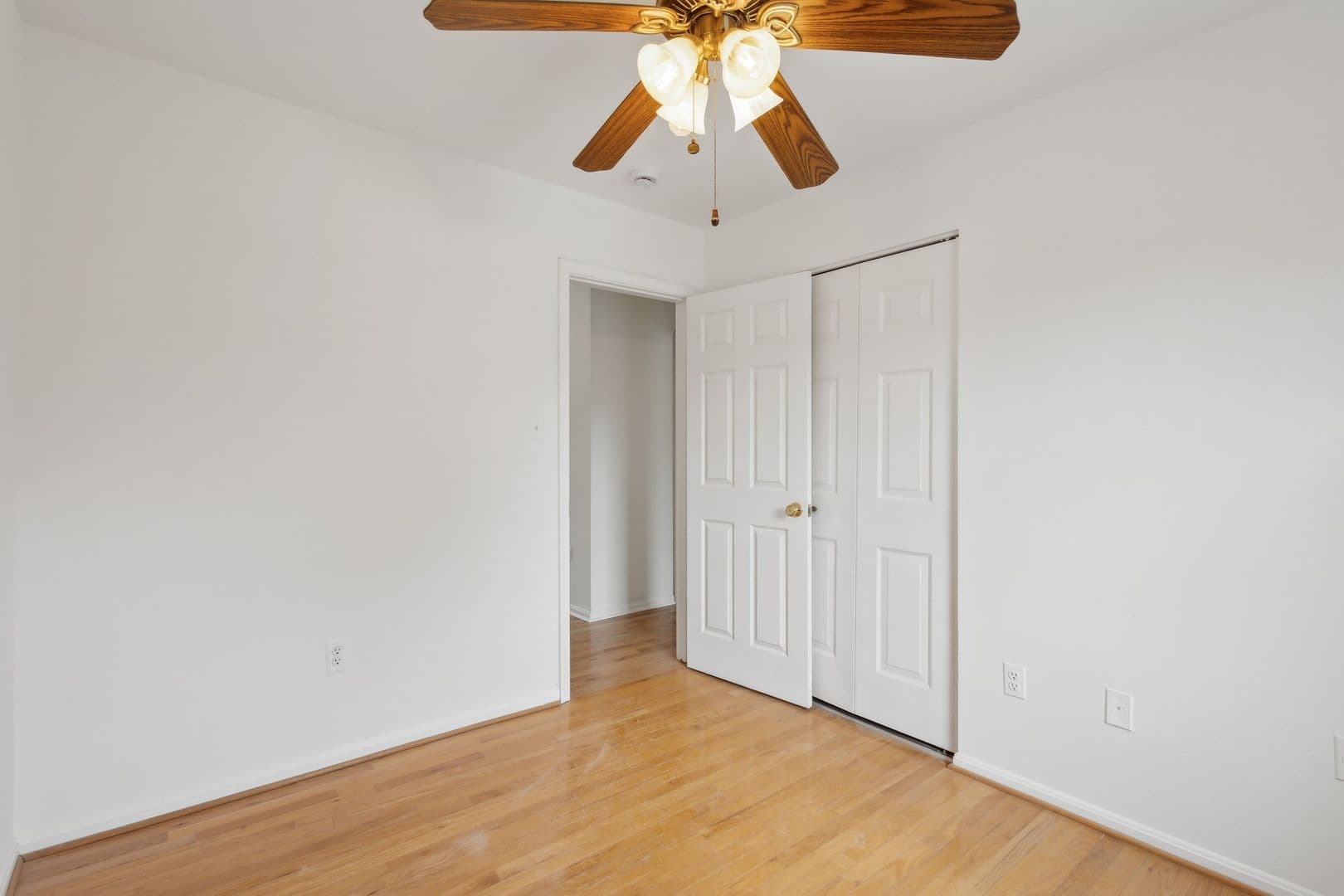 Fairfax Townhome: 3940 Bradwater Street
