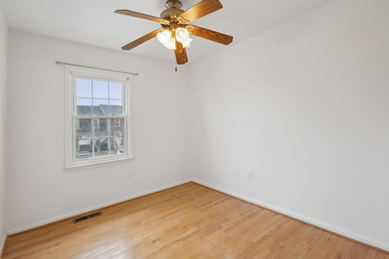 Fairfax Townhome: 3940 Bradwater Street