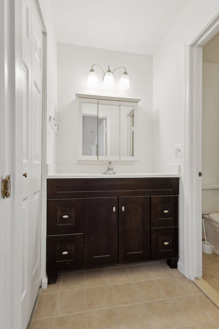 Fairfax Townhome: 3940 Bradwater Street