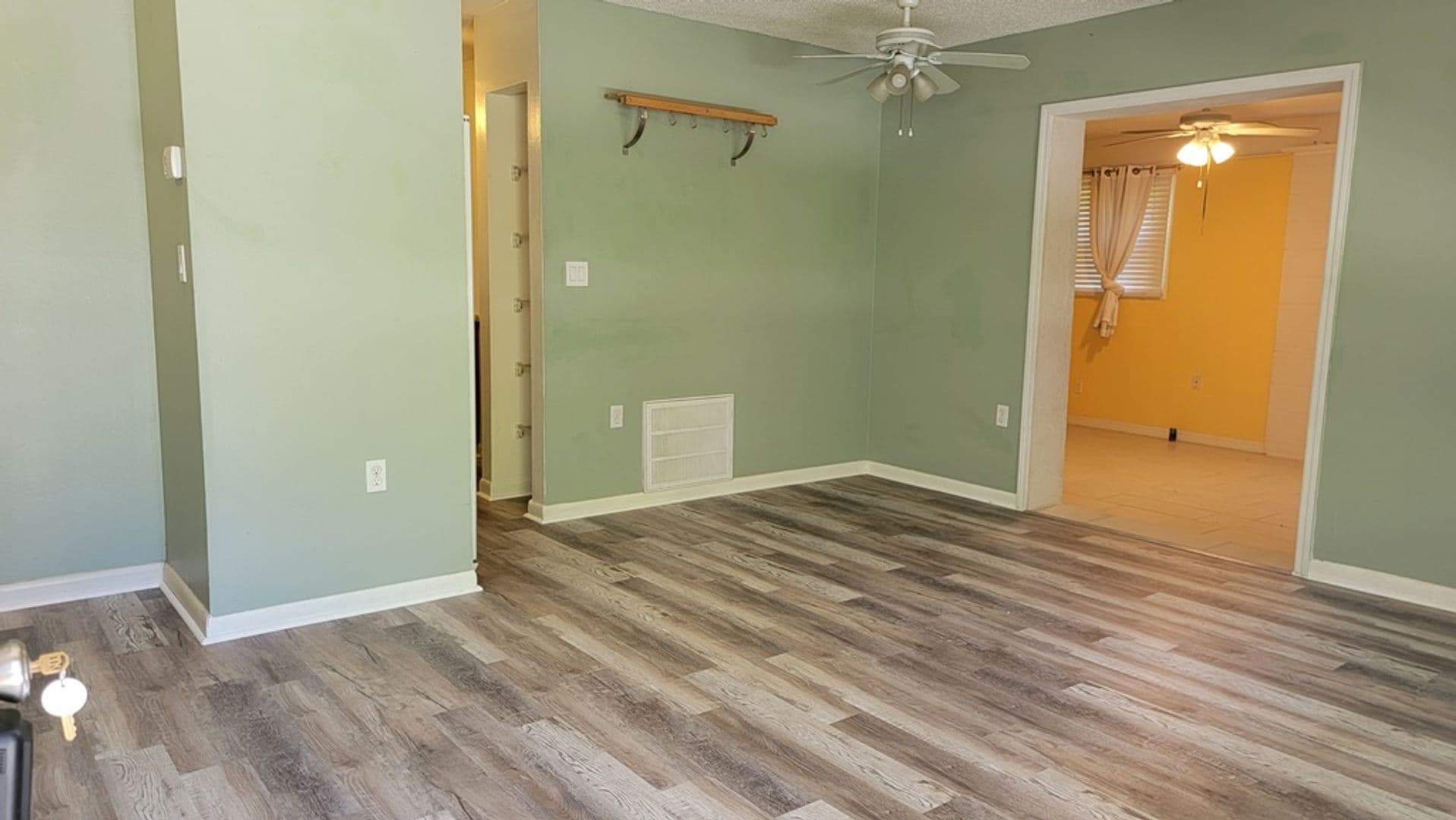 Dunnellon House: 2460 W Angler Ln