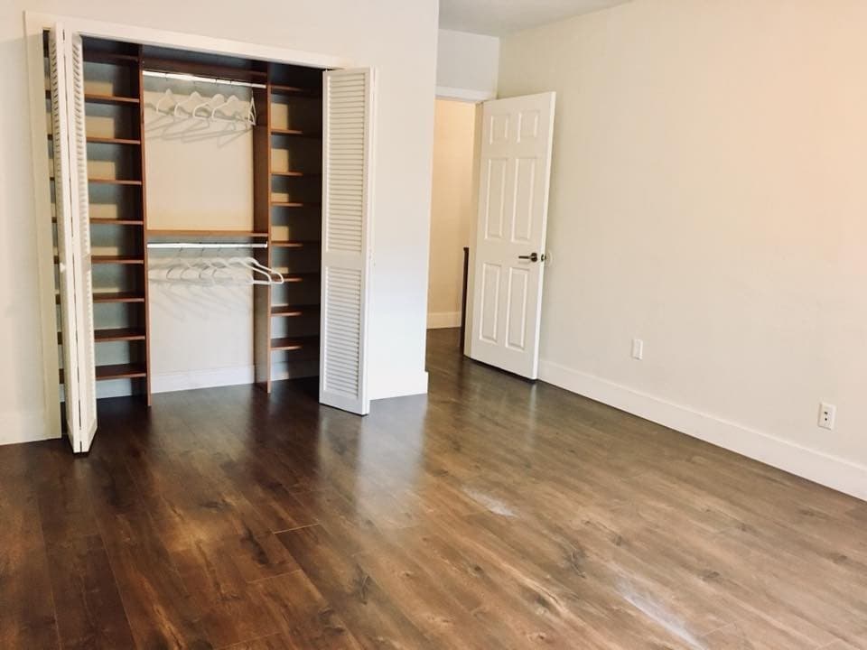 COCONUT GROVE Apartment: 2900 BIRD AVENUE