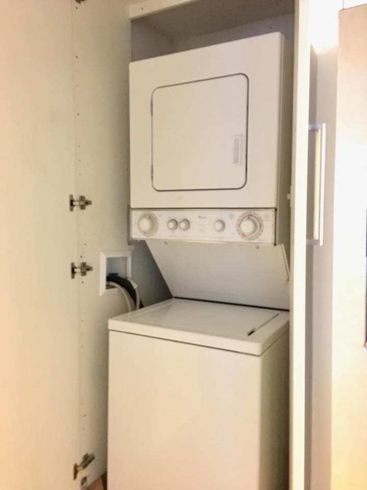 COCONUT GROVE Apartment: 2900 BIRD AVENUE