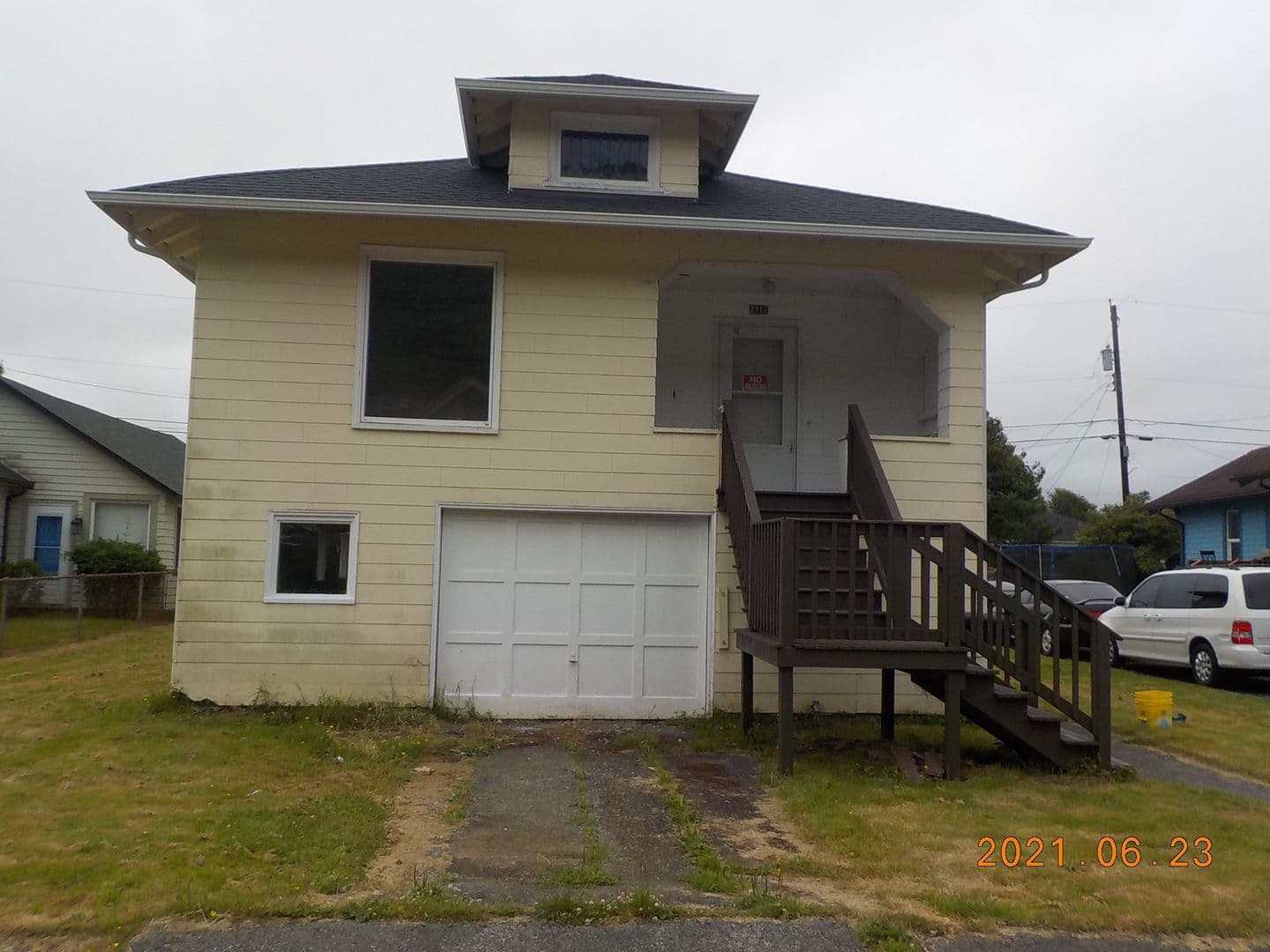 Hoquiam Apartment: 2716 Cherry Street