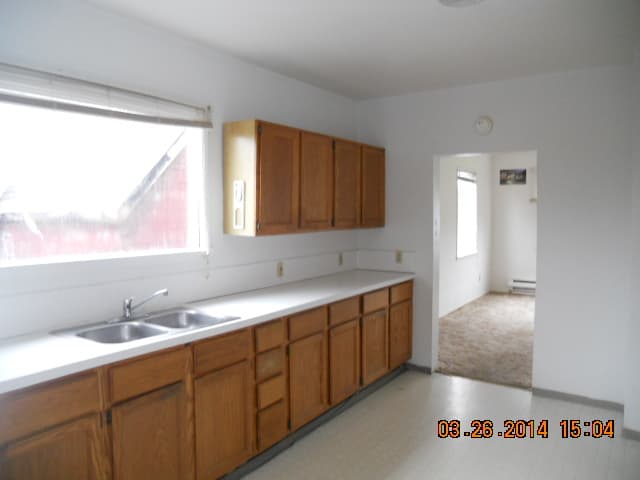 Hoquiam Apartment: 1206 Wheeler Ave