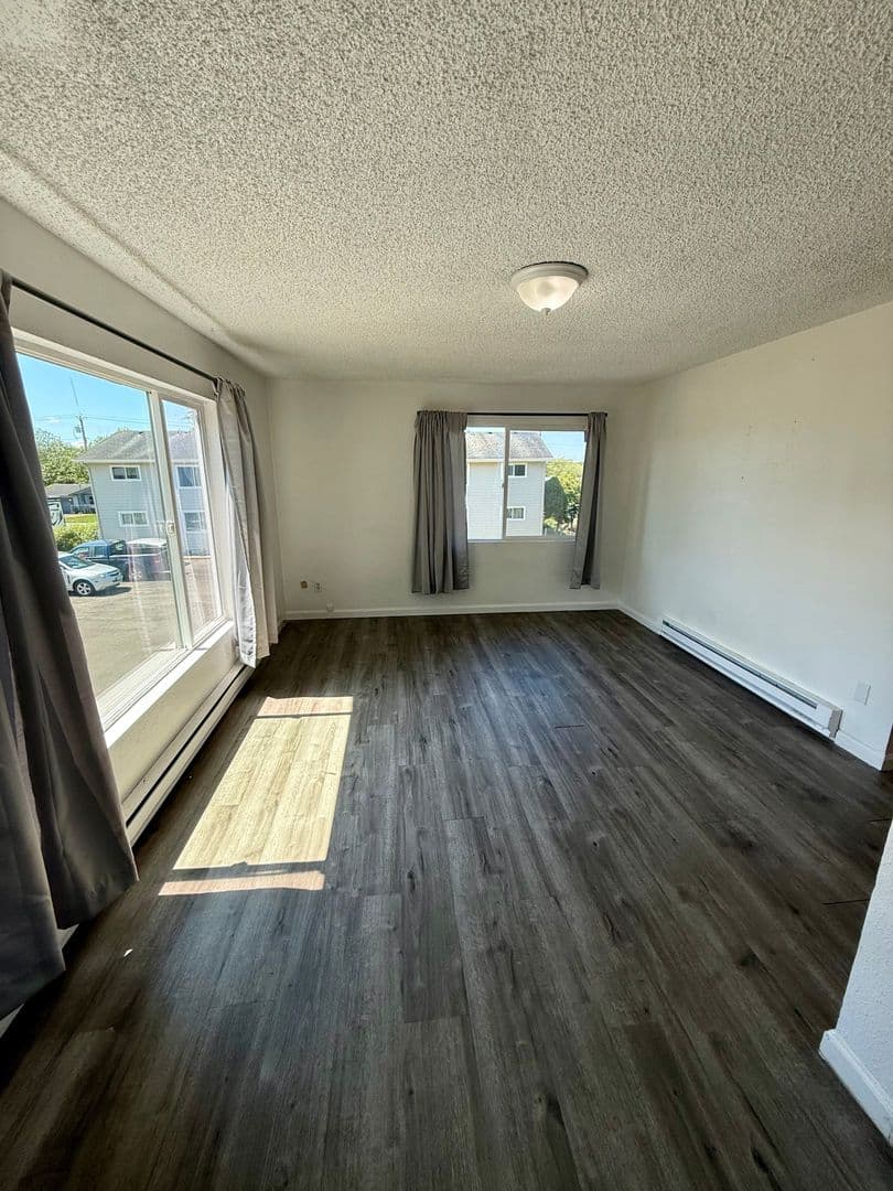 Aberdeen Apartment: Harding Rd