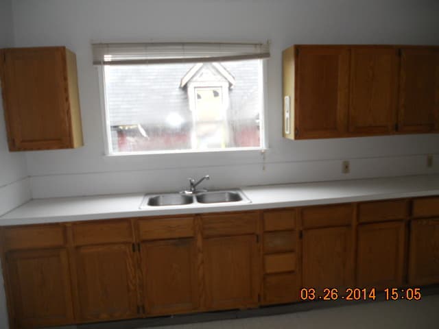 Hoquiam Apartment: 1206 Wheeler Ave