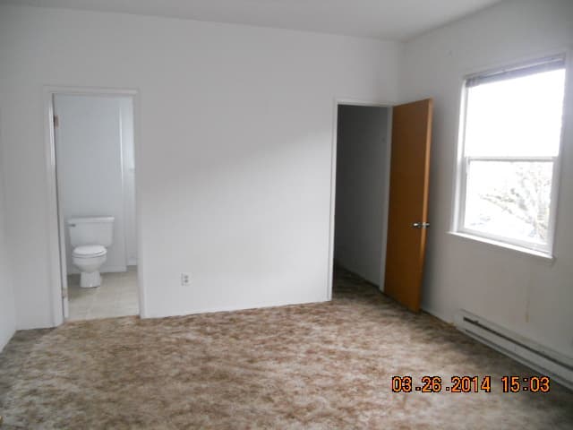 Hoquiam Apartment: 1206 Wheeler Ave