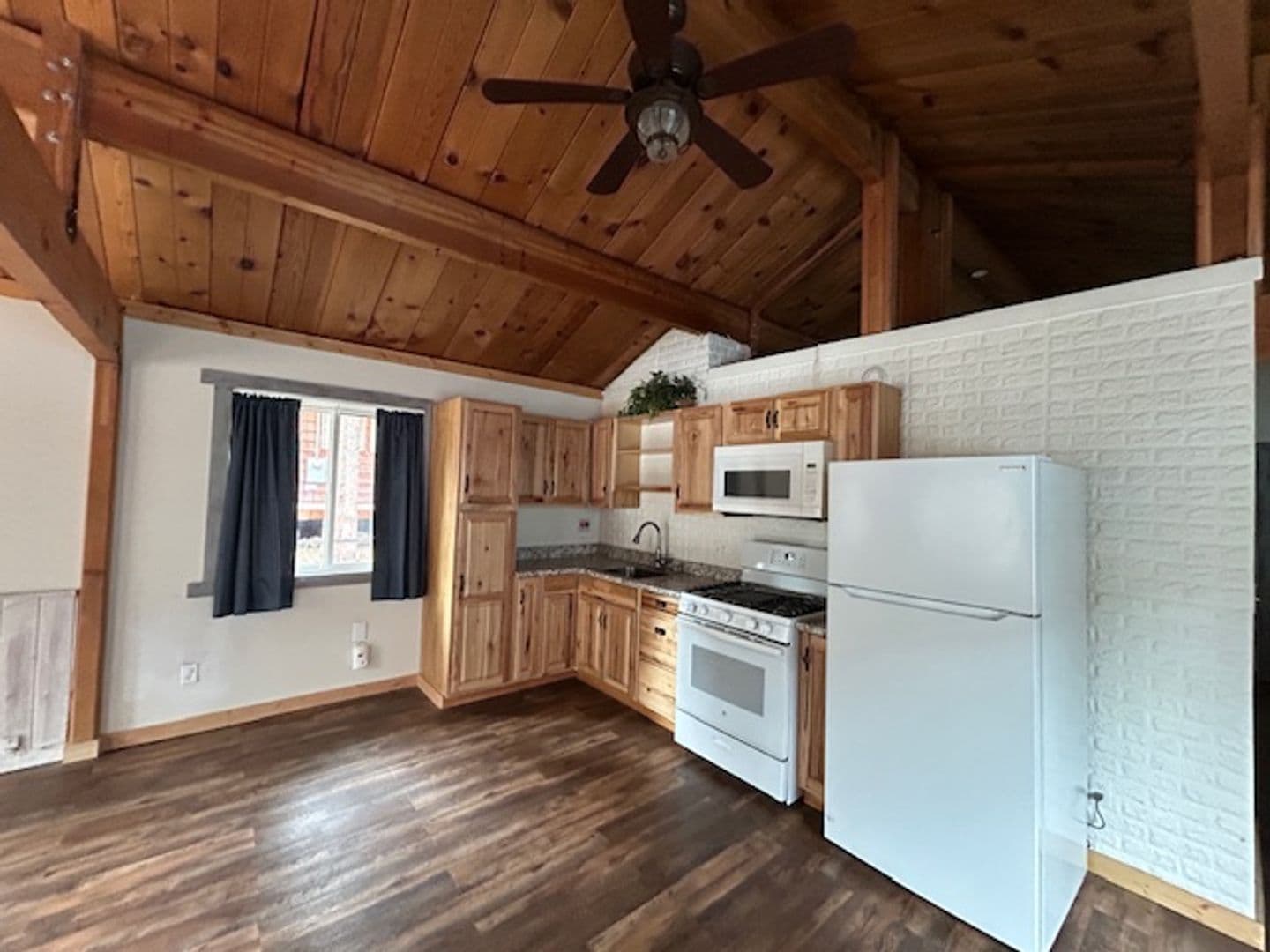 Sugarloaf House: 728 Vista