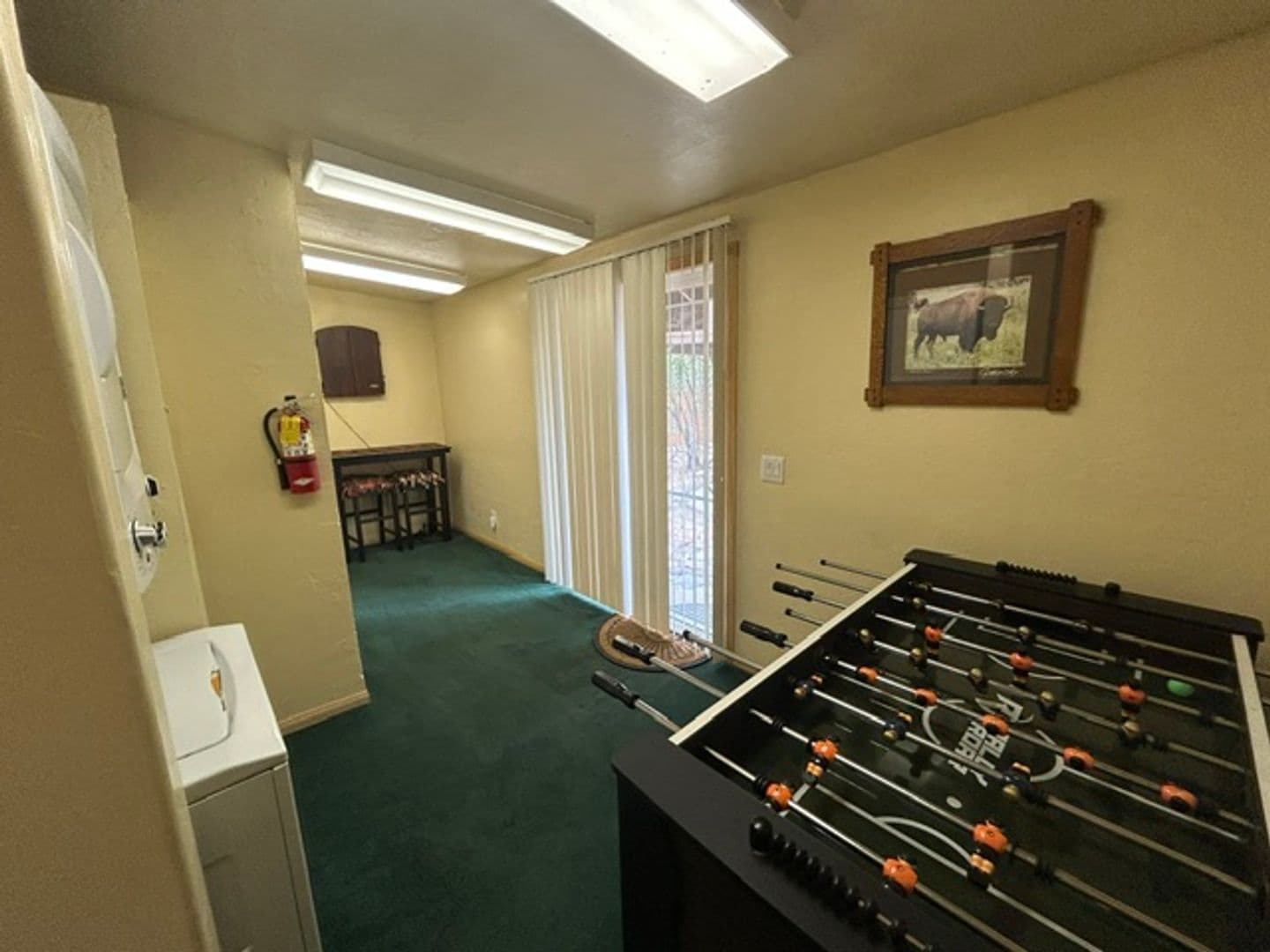 Big Bear City House: 213 E. Aeroplane