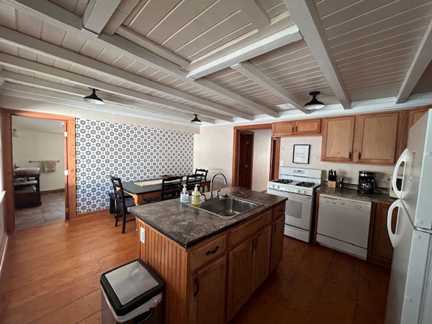 Big Bear Lake Apartment: 784 Berkley Lane
