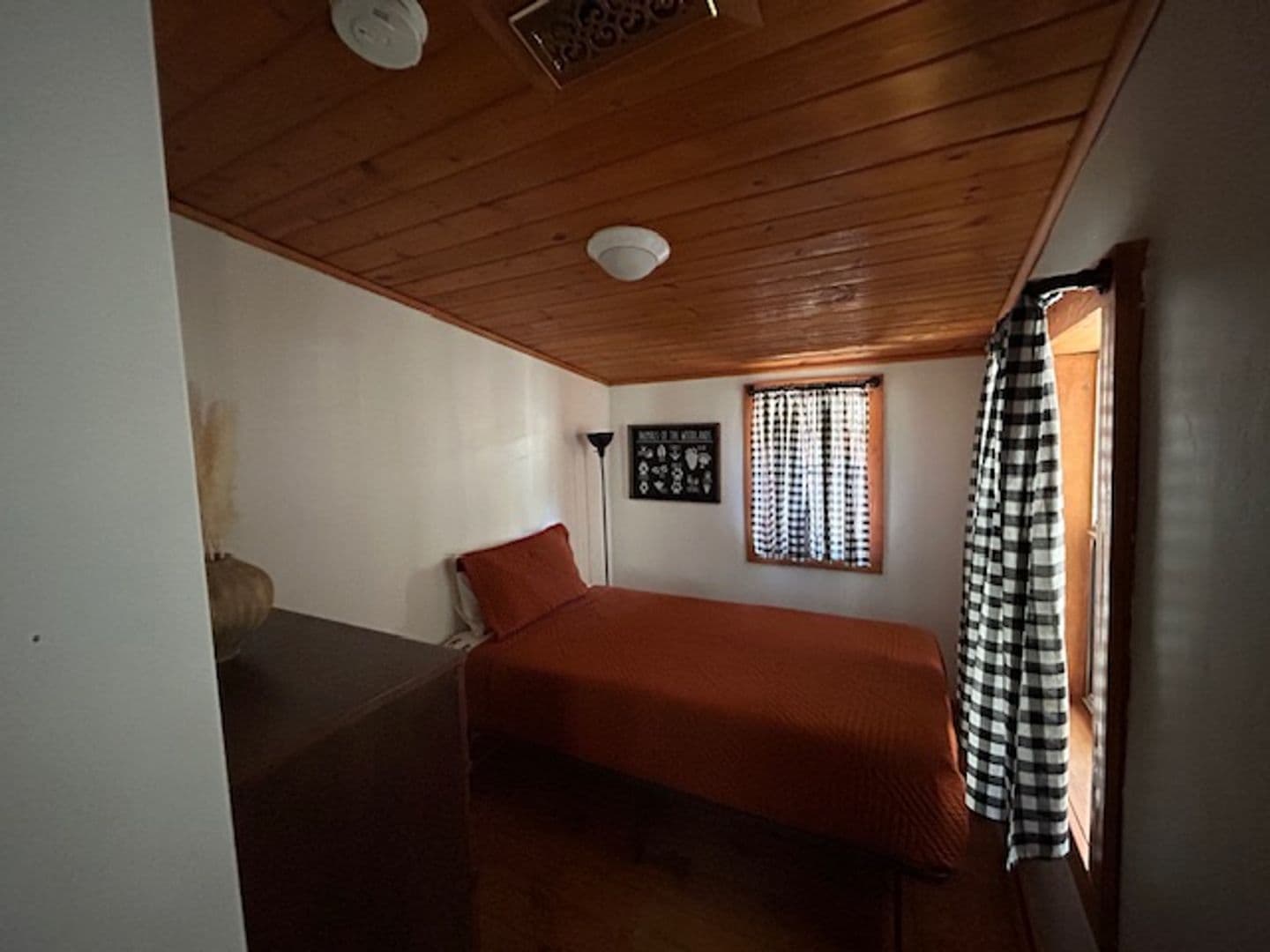 Big Bear Lake Apartment: 784 Berkley Lane