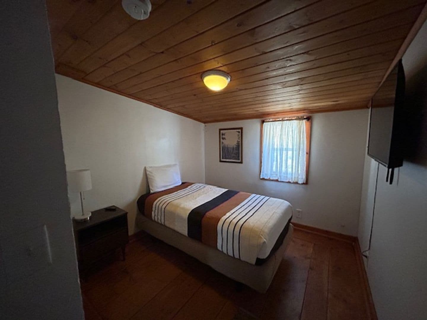 Big Bear Lake Apartment: 784 Berkley Lane