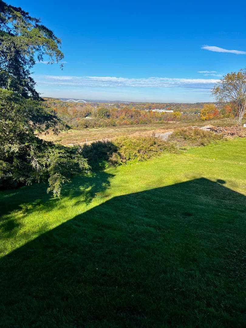 Middletown Apartment: 608 Bow Lane
