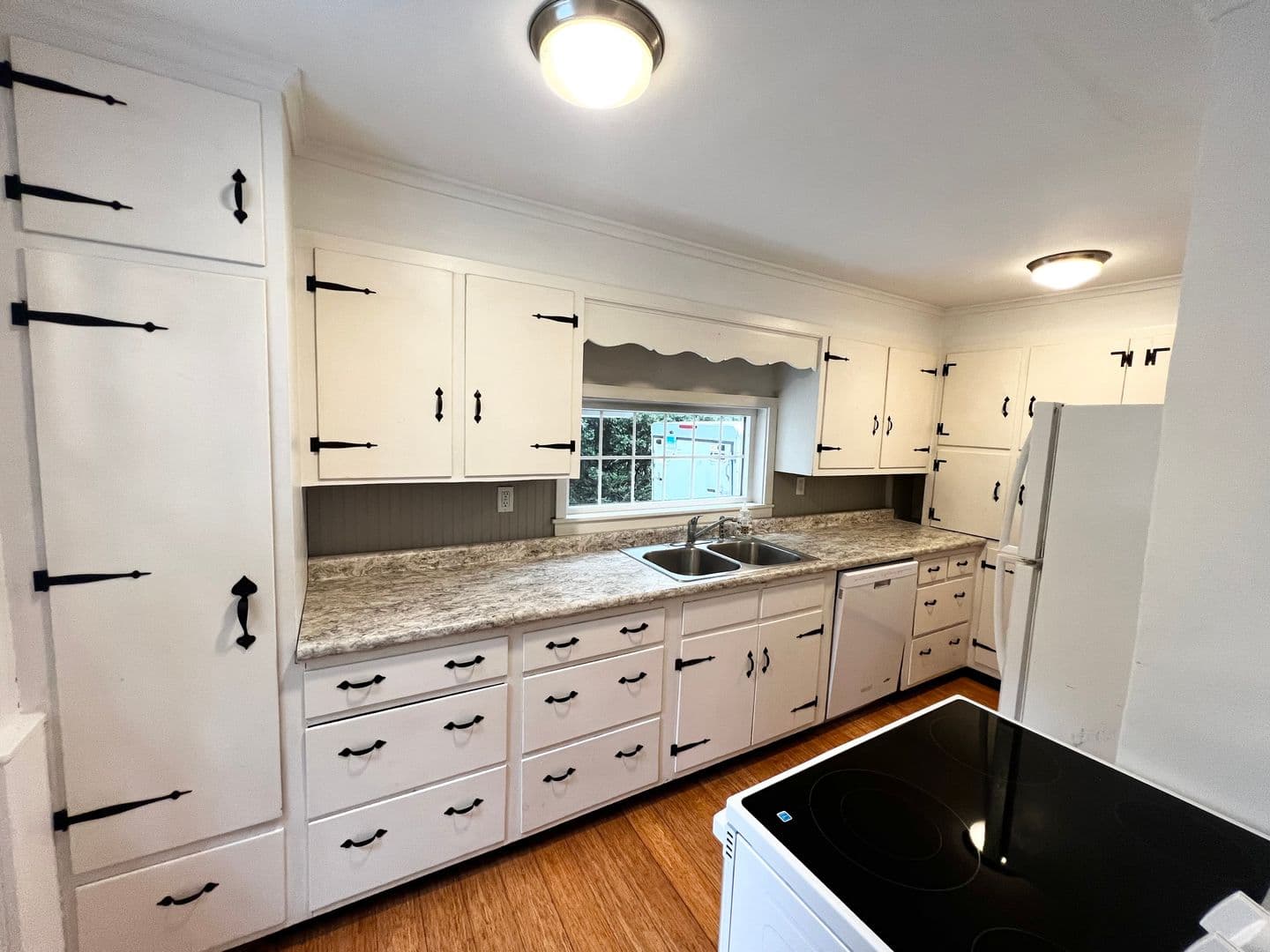 Middletown Apartment: 128 East Street