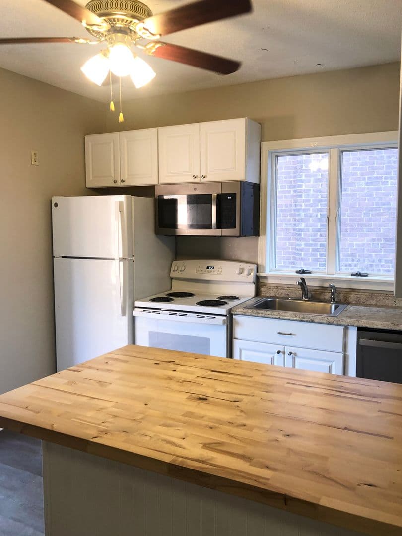 Middletown Apartment: 58 Washington Street