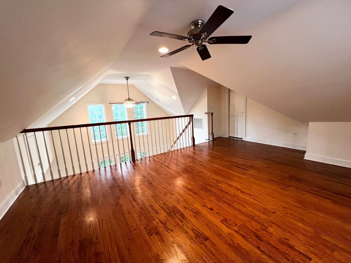 East Haddam House: 11 Pinehurst Lane