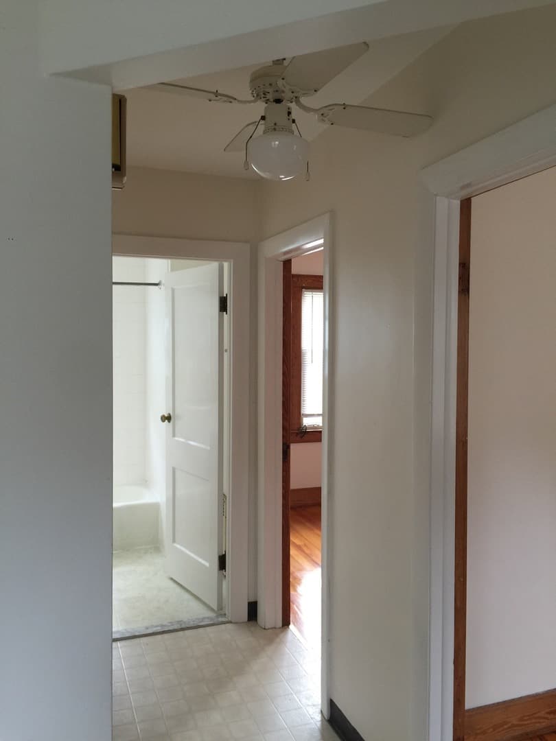 Middletown Apartment: 6 Silver Drive