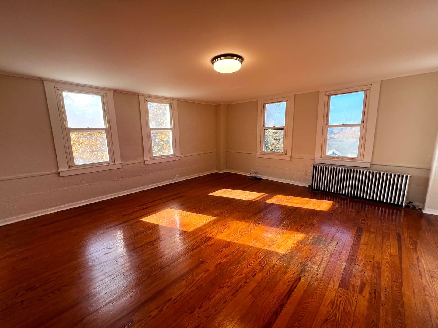 Middletown Apartment: 608 Bow Lane