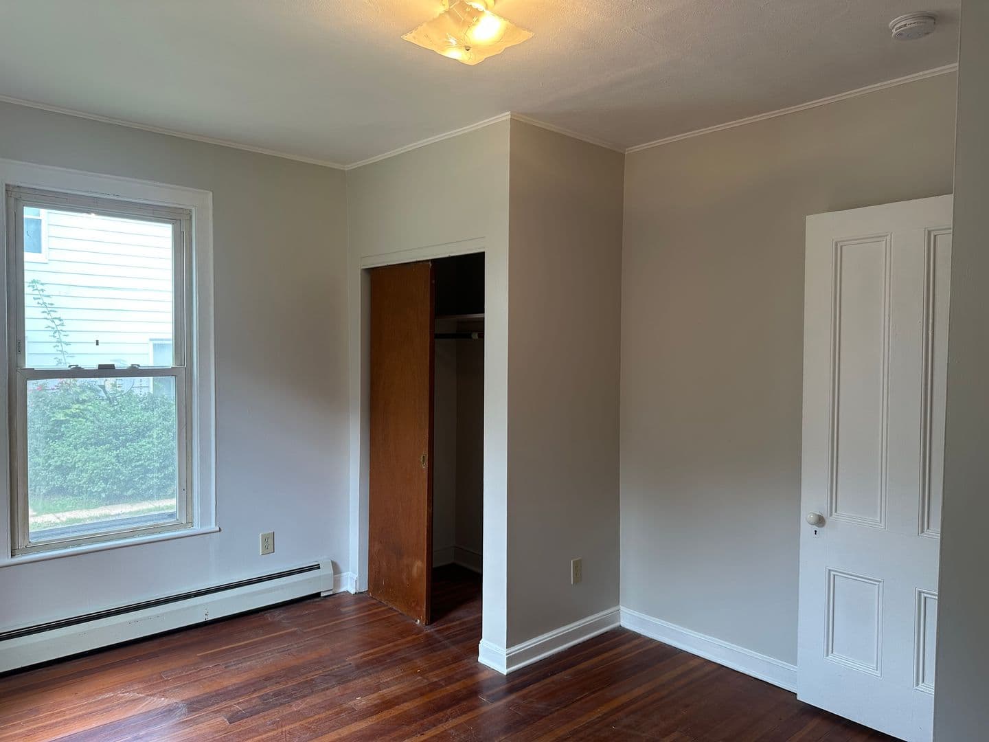 Middletown Apartment: 17 Broad Street