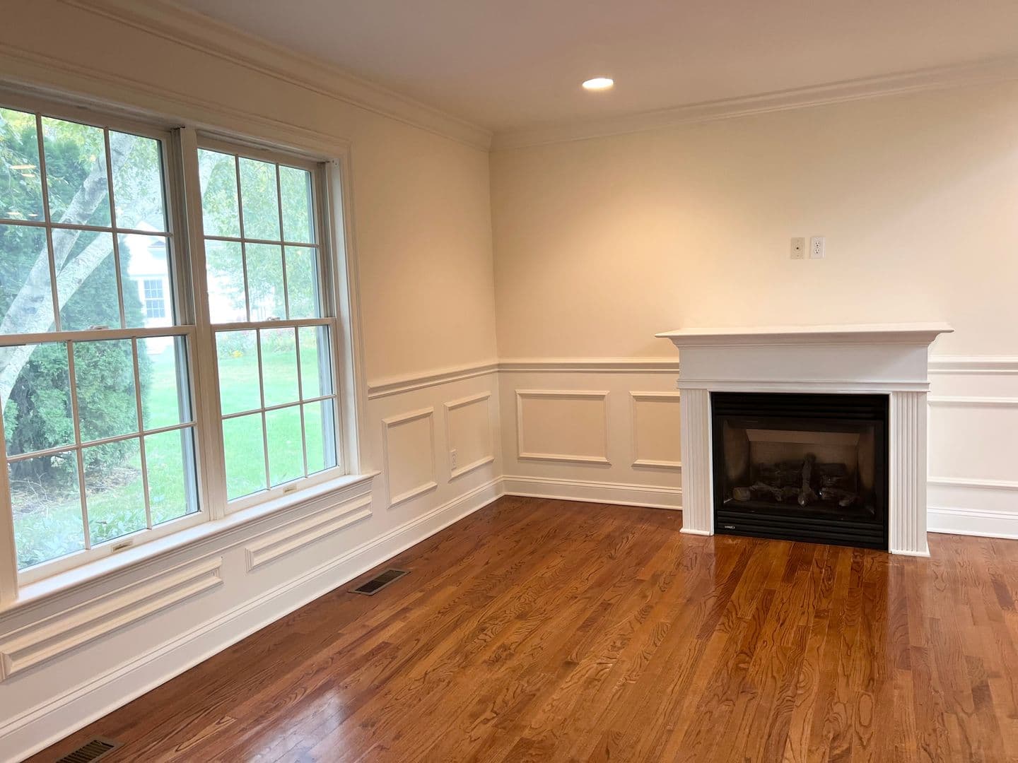 East Haddam House: 11 Pinehurst Lane
