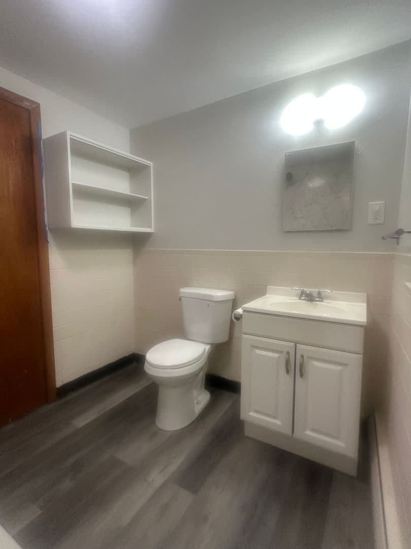 Middletown Apartment: 54 Church Street