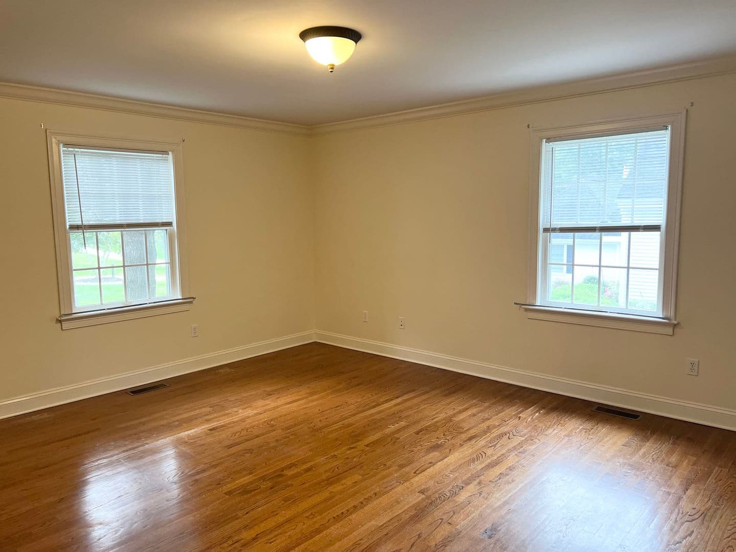 East Haddam House: 11 Pinehurst Lane