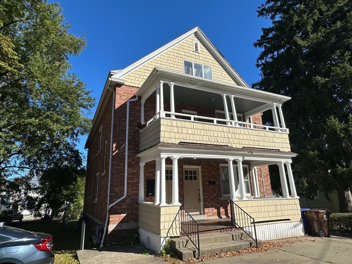 Middletown Apartment: 10 Erin Street