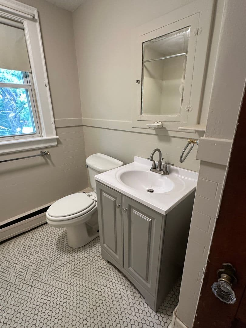 Middletown Apartment: 71 - 73 Stack Street