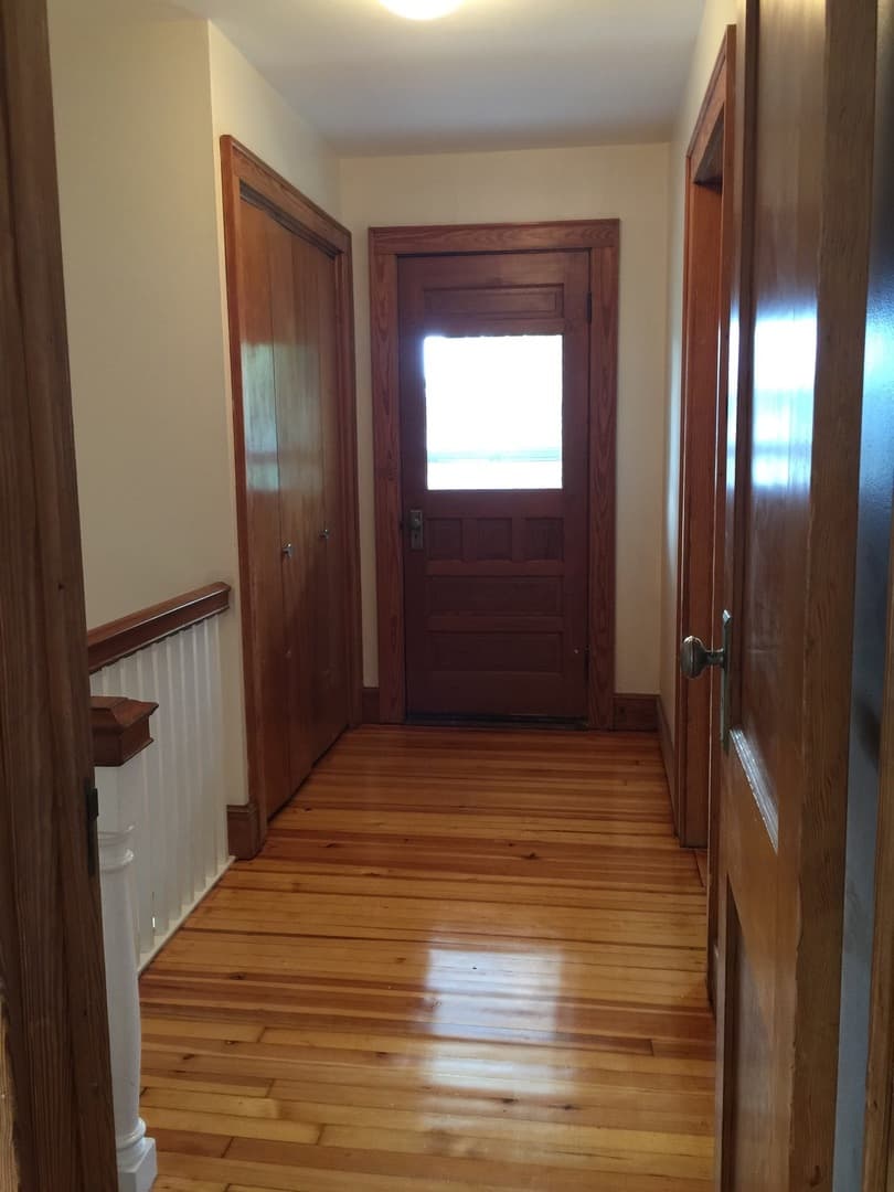 Middletown Apartment: 6 Silver Drive
