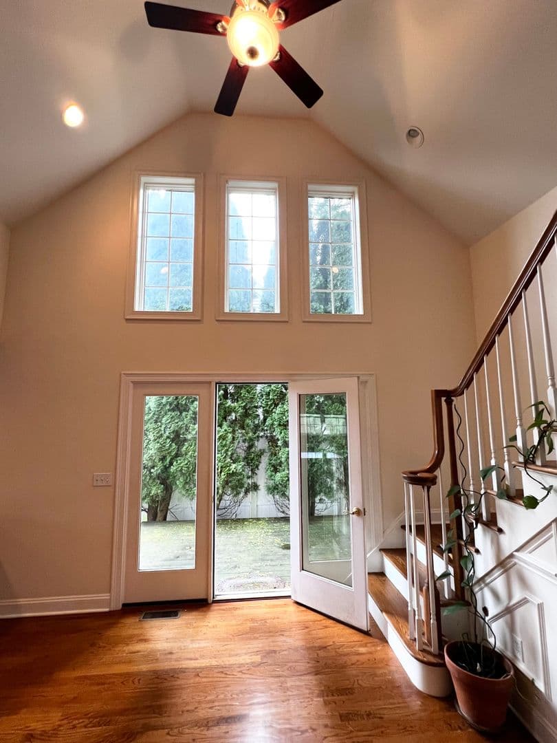 East Haddam House: 11 Pinehurst Lane